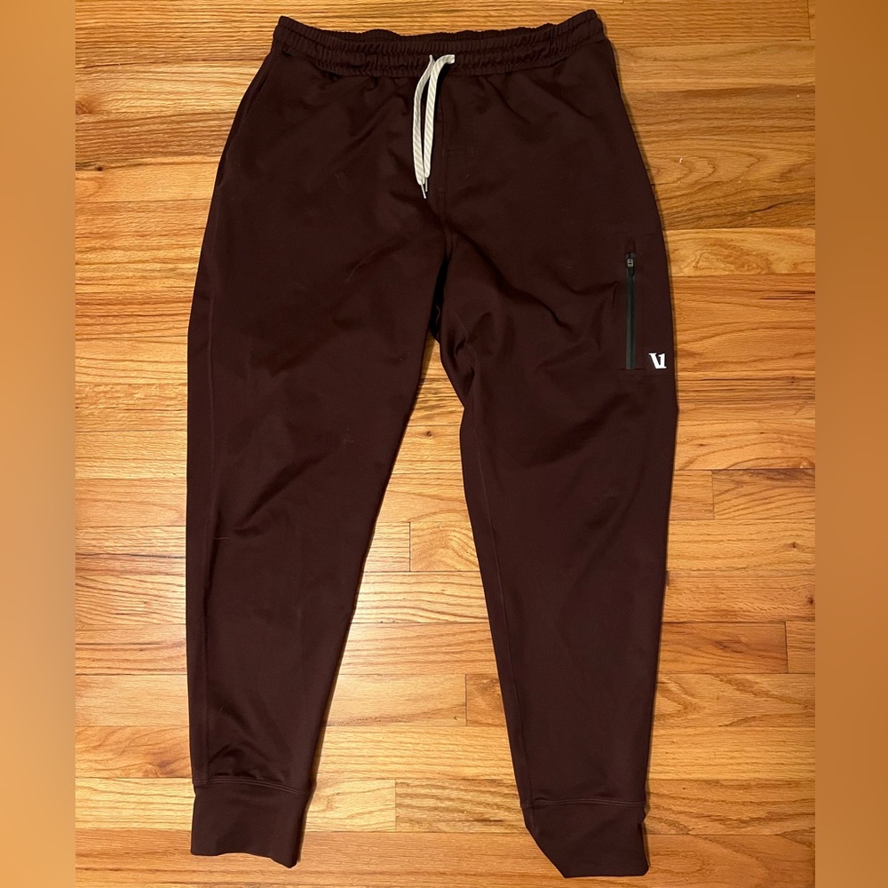 Men’s Vuori Joggers